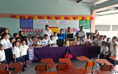 Quatre escoles d’Hondures es beneficien del material informàtic enviat per Acció Solidària i Logística